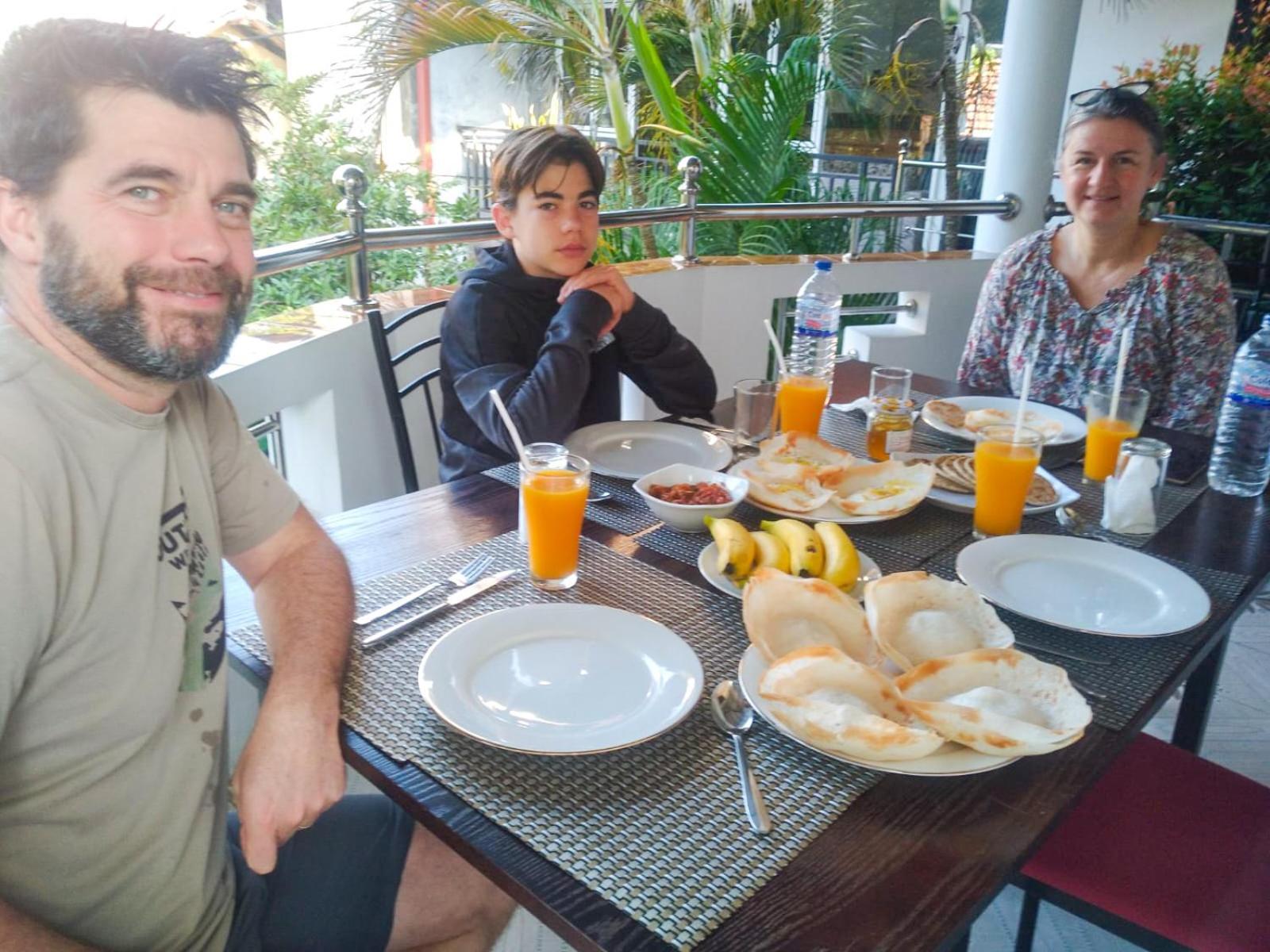 Myr-O Homestay Kombichankulama Exteriér fotografie