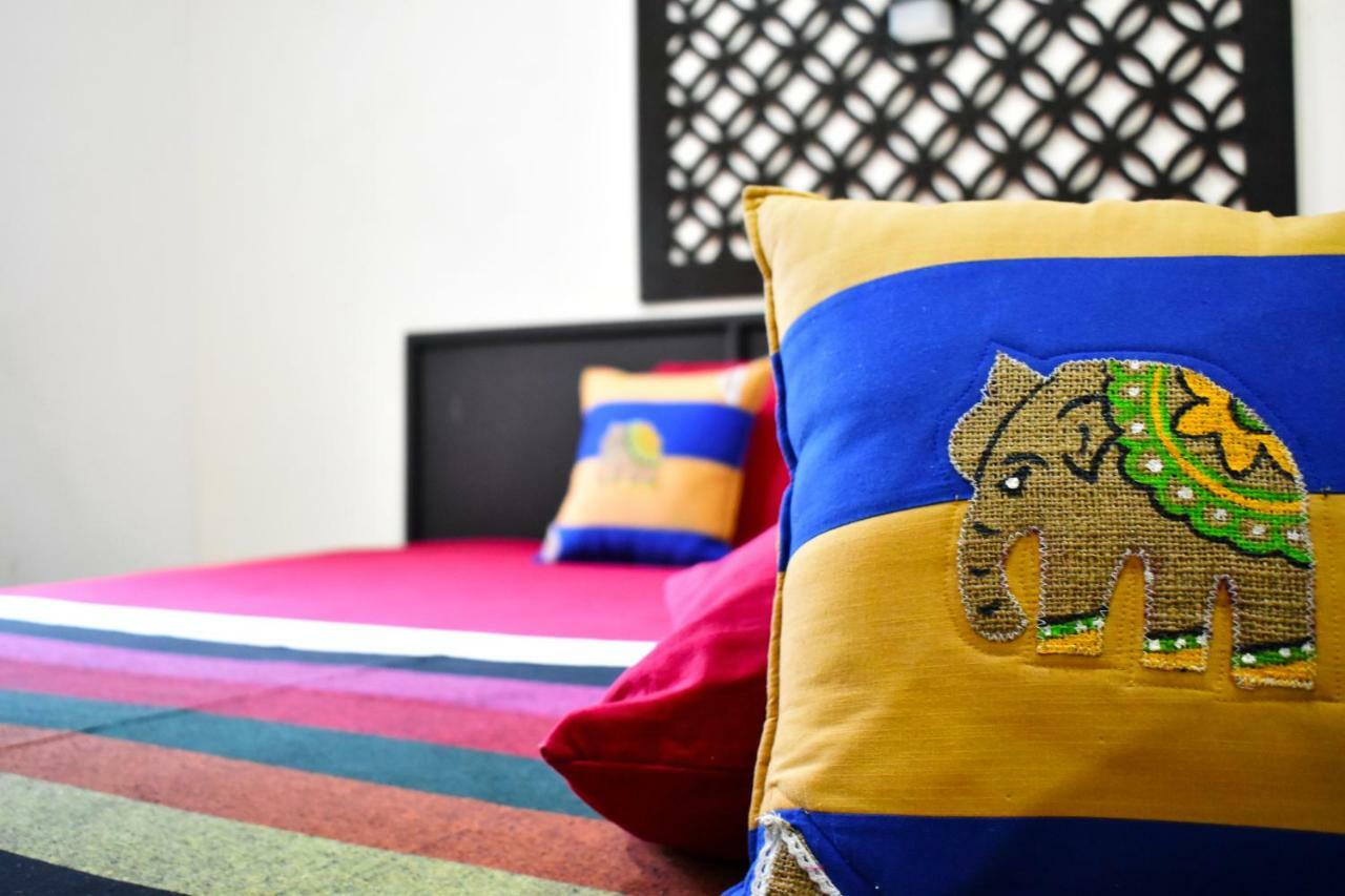 Myr-O Homestay Kombichankulama Exteriér fotografie